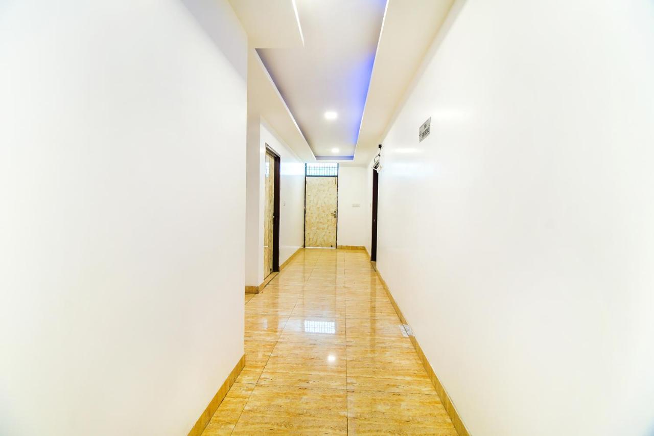 Fabhotel Airlift Nueva Delhi Exterior foto